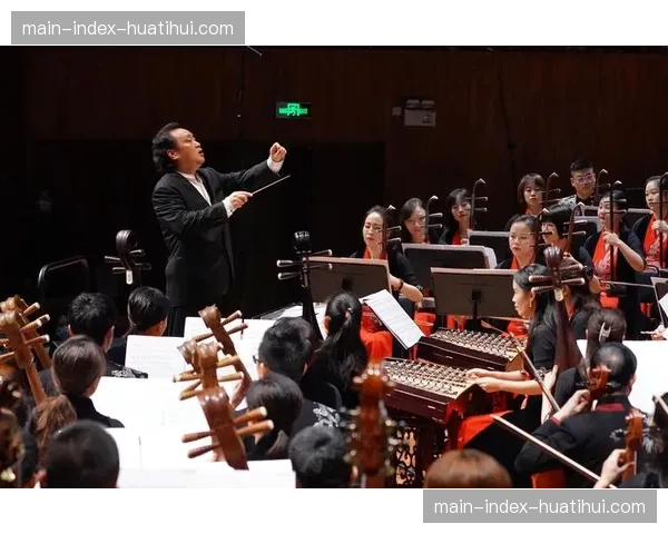 欧冠主题交响乐《决战之声》在伦敦完成首演 欧冠主题交响乐《决战之声》在伦敦完成首演